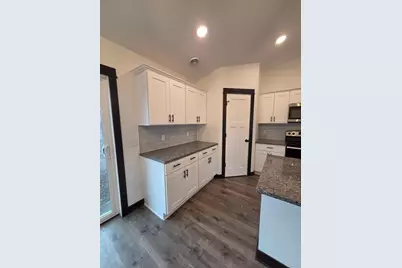 315 Falcon Run, Eagle Lake, MN 56024 - Photo 5