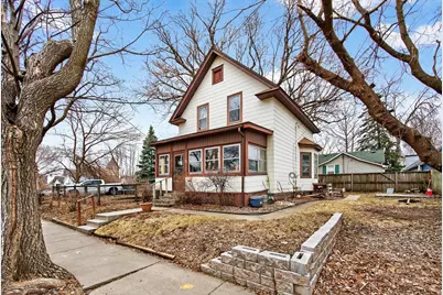 632 Manomin Avenue, Saint Paul, MN 55107 - Photo 1