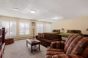 4045 Hodgson Rd, Shoreview, MN 55126 - Photo 27