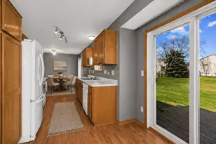 9858 Hamlet Ct S, Cottage Grove, MN 55016 - Photo 13