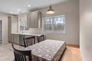 26190 Hale Ct, Wyoming, MN 55092 - Photo 5