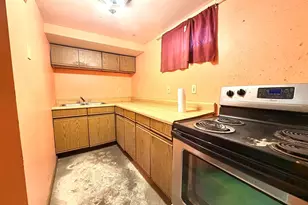 410 11th St SW, Willmar, MN 56201 - Photo 17