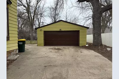 410 11th Street SW, Willmar, MN 56201 - Photo 23