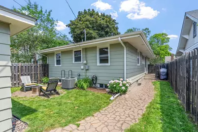 3911 Upton Avenue N, Minneapolis, MN 55412 - Photo 5