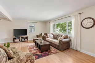 3911 Upton Ave N, Minneapolis, MN 55412 - Photo 9