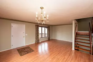 4950 Grenwich Trail N, Oakdale, MN 55128 - Photo 7