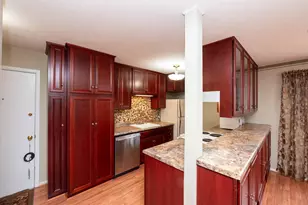4950 Grenwich Trail N, Oakdale, MN 55128 - Photo 9