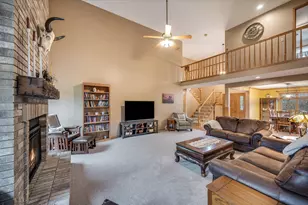 1960 Knollwood Dr, Fairmont, MN 56031 - Photo 7