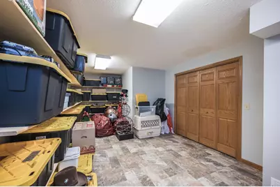 1960 Knollwood Drive, Fairmont, MN 56031 - Photo 43