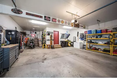 1960 Knollwood Drive, Fairmont, MN 56031 - Photo 47