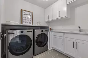 5829 Ewing Ave S, Edina, MN 55410 - Photo 33