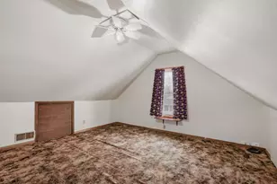 945 Front Ave, Saint Paul, MN 55103 - Photo 17