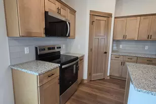 318 Falcon Run, Eagle Lake, MN 56024 - Photo 3