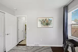 2812 W 71 1/2 St, Richfield, MN 55423 - Photo 11