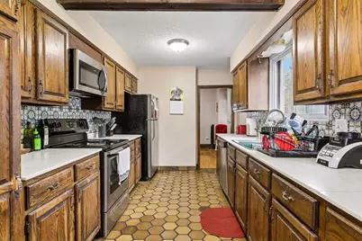 549 Asbury Street N, Saint Paul, MN 55104 - Photo 13