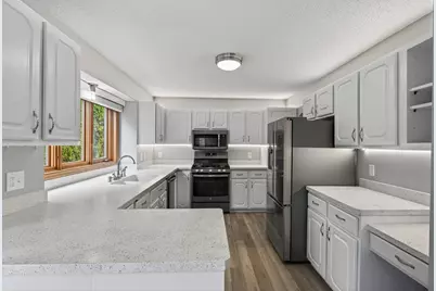 17437 Evener Way, Eden Prairie, MN 55346 - Photo 9