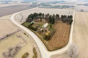 5642 County Rd 5 NW, Byron, MN 55920 - Photo 3