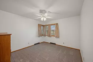 808 Webster St, Fairmont, MN 56031 - Photo 9