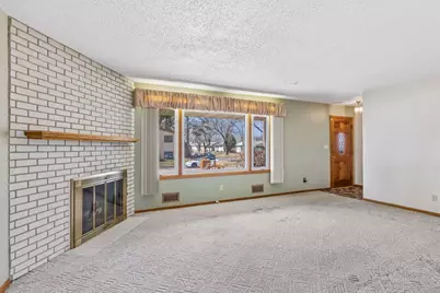 1096 Carrie Street, West Saint Paul, MN 55118 - Photo 3