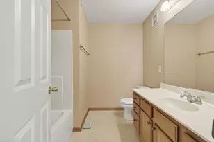 7580 Lower 11th St N, Oakdale, MN 55128 - Photo 19