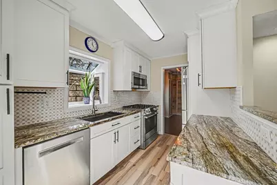 18917 Chestnut Lane, Minnetonka, MN 55345 - Photo 15