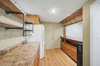 18917 Chestnut Lane, Minnetonka, MN 55345 - Photo 25