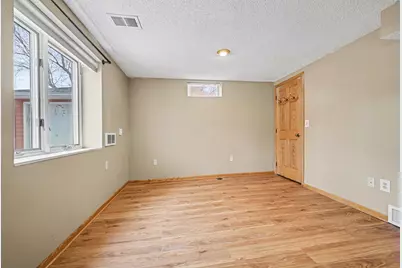 18917 Chestnut Lane, Minnetonka, MN 55345 - Photo 21