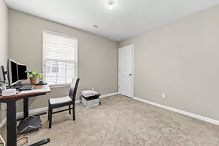 15609 Eddy Crk Wy, Apple Valley, MN 55124 - Photo 37