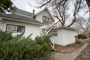 817 Abbott St, Albert Lea, MN 56007 - Photo 3