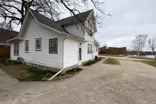 817 Abbott St, Albert Lea, MN 56007 - Photo 3