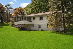 70 Kingsview Ln N, Plymouth, MN 55447 - Photo 27