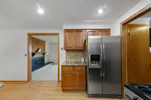 606 Riverdale Rd, Mankato, MN 56001 - Photo 11