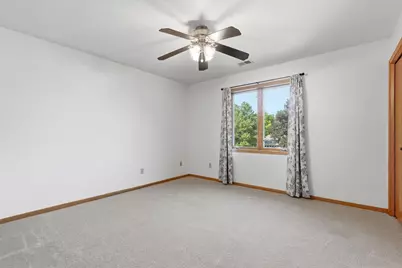 2222 Parkview Lane, Woodbury, MN 55125 - Photo 21