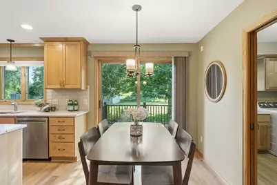 2222 Parkview Lane, Woodbury, MN 55125 - Photo 5