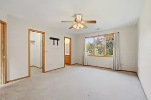 2222 Parkview Ln, Woodbury, MN 55125 - Photo 15