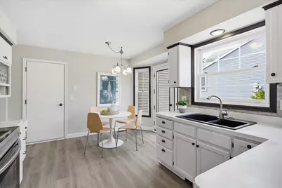 12753 87th Avenue N, Maple Grove, MN 55369 - Photo 7