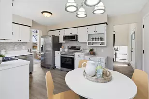 12753 87th Ave N, Maple Grove, MN 55369 - Photo 5