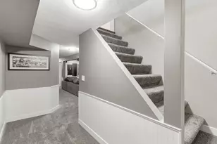 7361 Hunters Run, Eden Prairie, MN 55346 - Photo 25