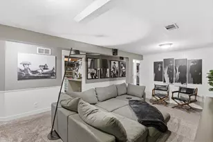 7361 Hunters Run, Eden Prairie, MN 55346 - Photo 27