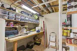 7361 Hunters Run, Eden Prairie, MN 55346 - Photo 37