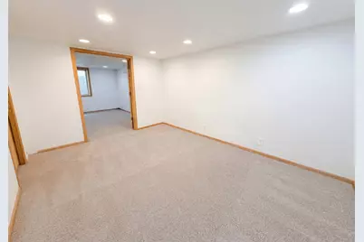 3135 Pierce Street NE, Minneapolis, MN 55418 - Photo 15