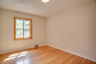1431 Spring Valley Rd, Golden Valley, MN 55422 - Photo 49