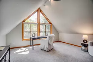 1431 Spring Valley Rd, Golden Valley, MN 55422 - Photo 37