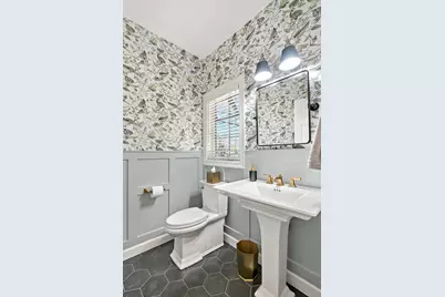 20 Northrup Avenue, Excelsior, MN 55331 - Photo 29