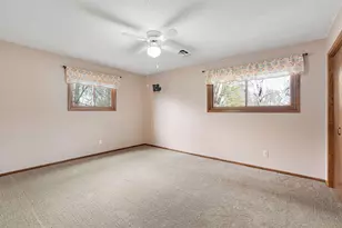 1680 Woodlawn Ave, Owatonna, MN 55060 - Photo 25