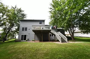 340 Perry Ct, Zumbrota, MN 55992 - Photo 15