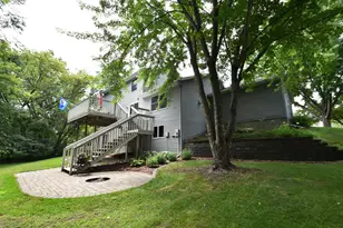 340 Perry Ct, Zumbrota, MN 55992 - Photo 13