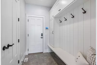 1748 Shorewood Lane, Mound, MN 55364 - Photo 25