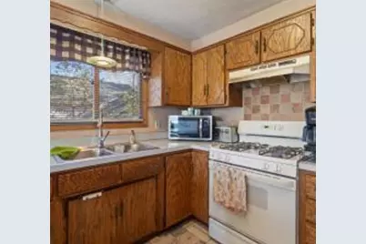 1501 80th Avenue N, Brooklyn Park, MN 55444 - Photo 11