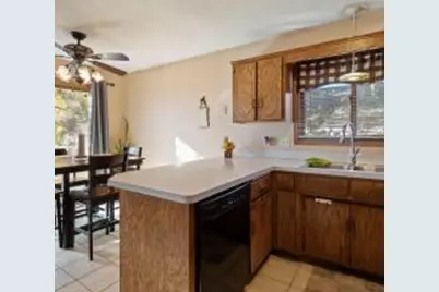 1501 80th Avenue N, Brooklyn Park, MN 55444 - Photo 9